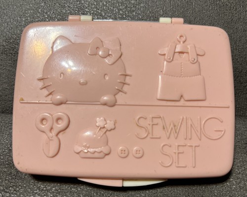 ぬいぐるみ hello Kitty 1976 vintage set Sanrio Hello Kitty Plush 1976 Vintage New With Original Tags