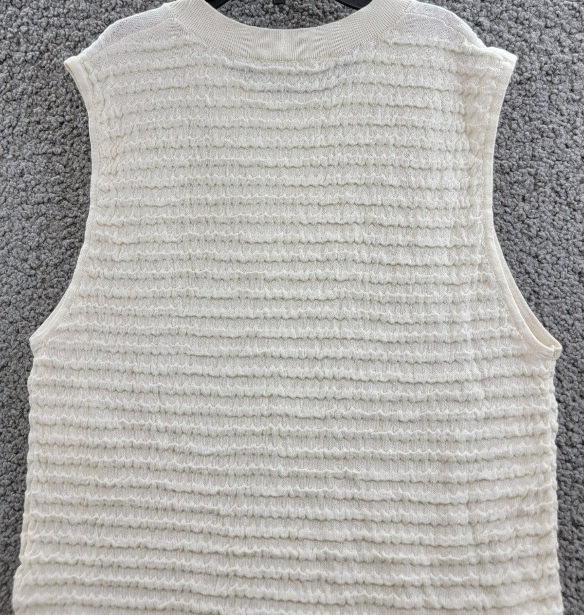 FRAME Smocked Silk Blend Sleeveless Top Women's L White Knit Crewneck Pullover - Picture 12 of 16