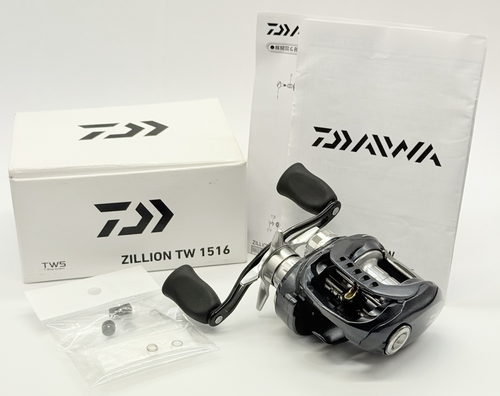 DAIWA - ダイワ　ジリオン　TW   1516  5.5 Mint Daiwa Zillion TW 1516 5.5:1 Versatile Right Hand