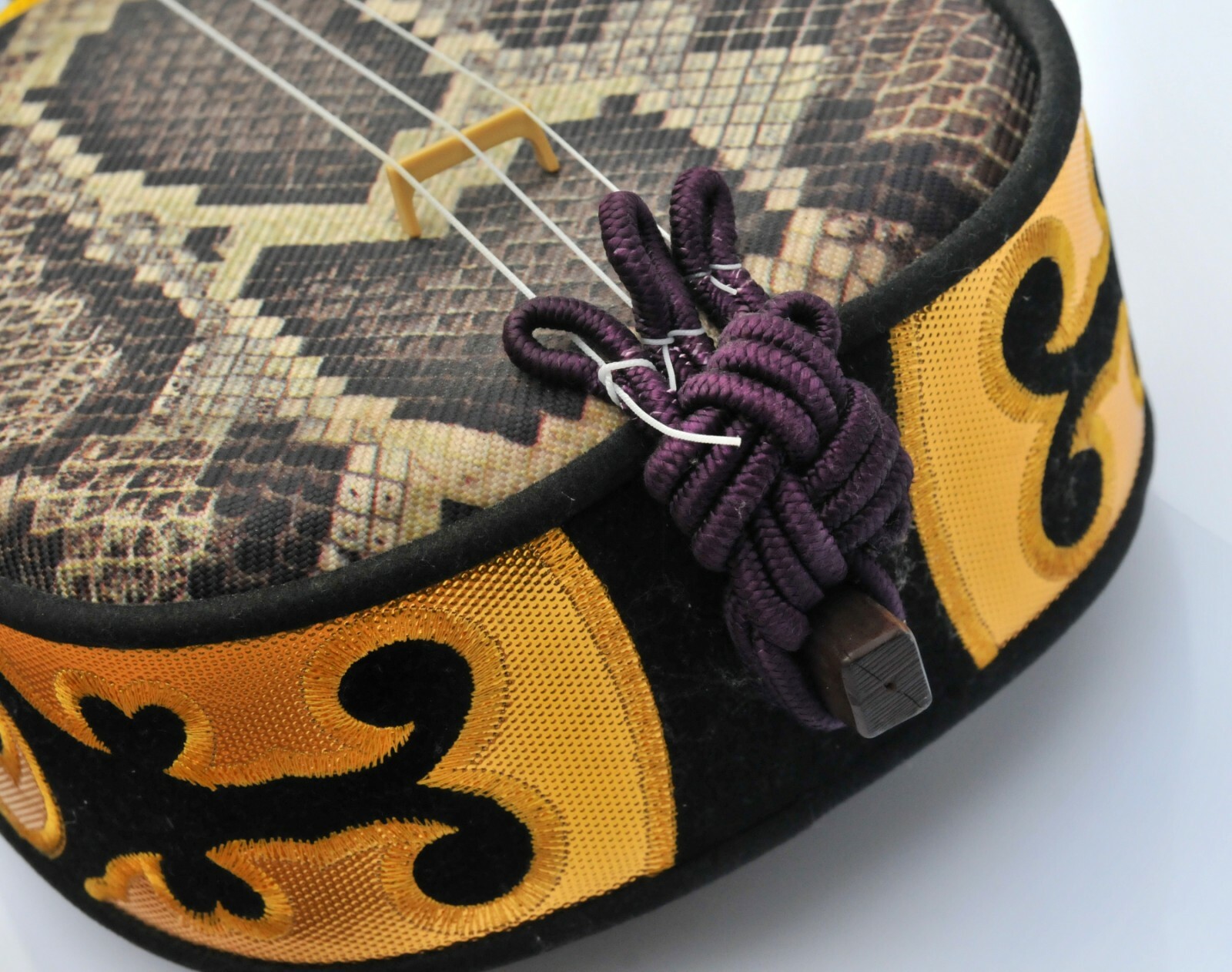 Authentic OKINAWA SANSHIN - Made In Okinawa Japan -