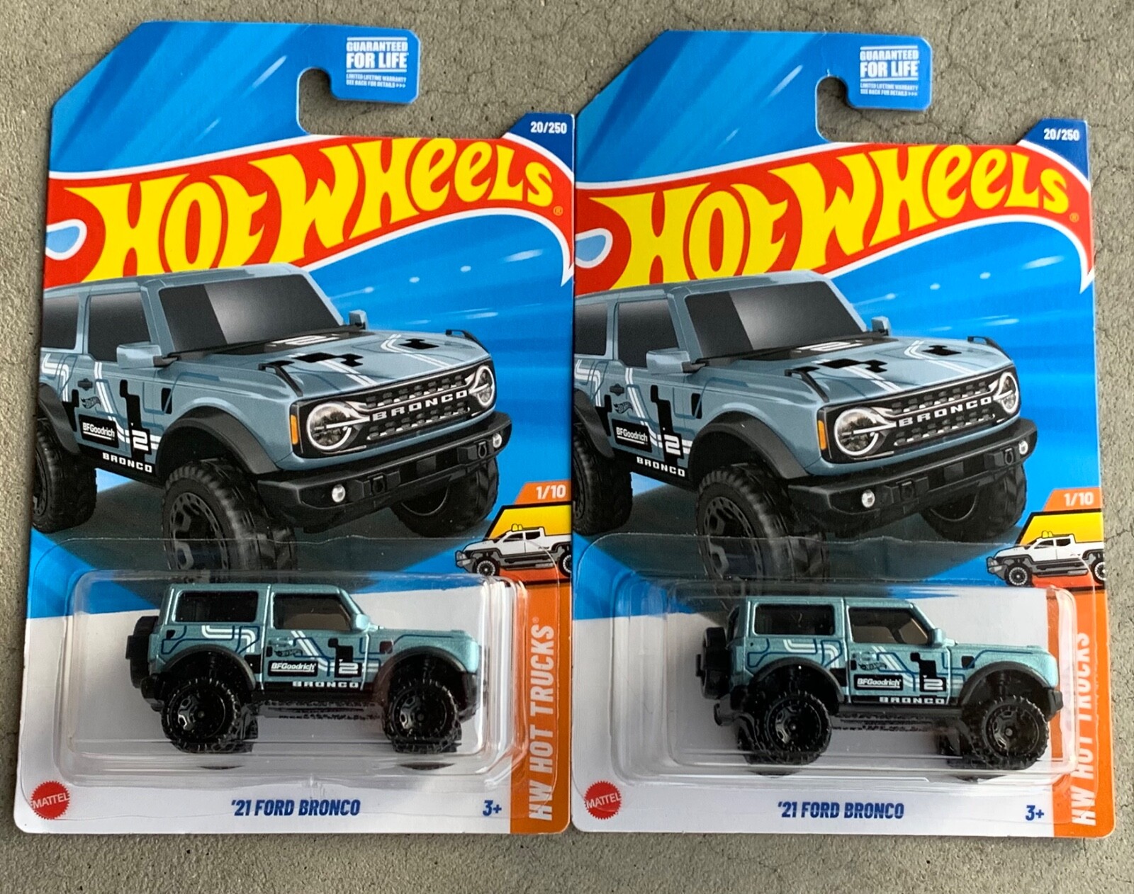 2025 Hot Wheels '21 Ford Bronco Kroger Exclusive Blue Lot of