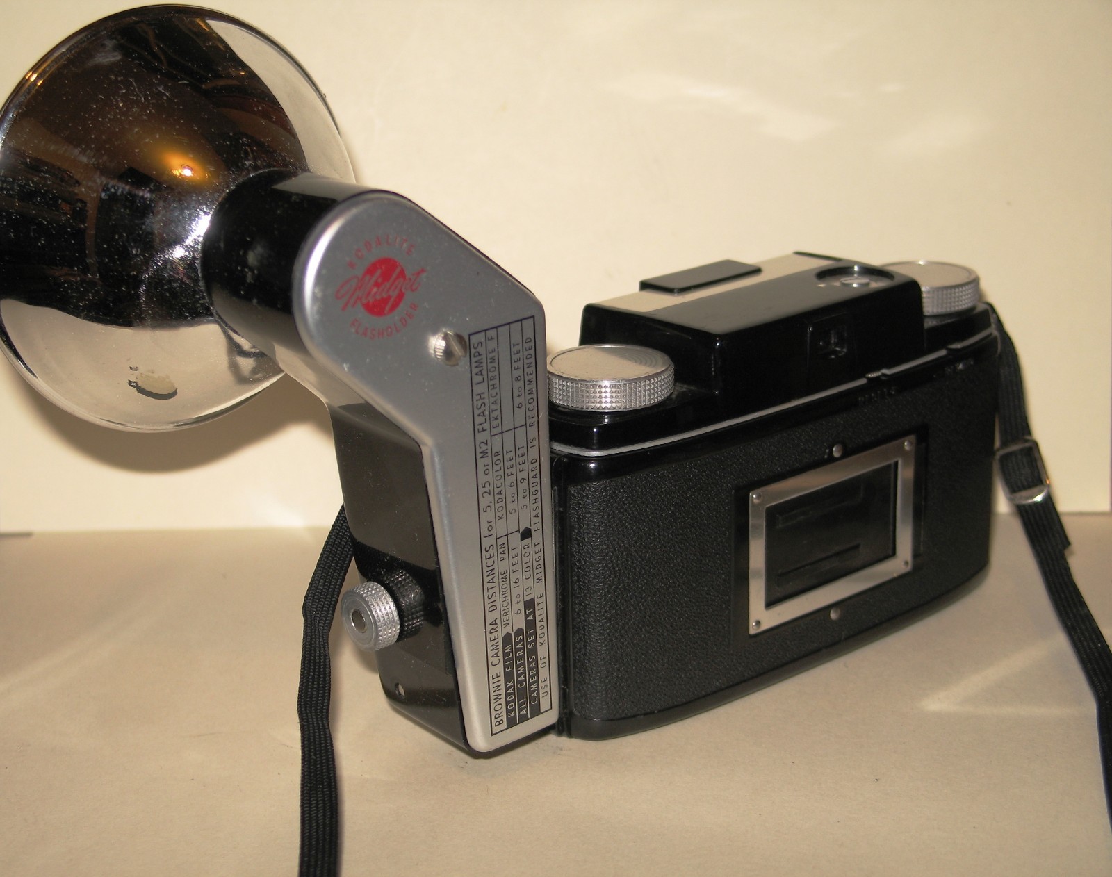 Exc, Kodak Pony II Camera & Midget Flasholder. Anastar f/3.9 Lens. Lomography!!