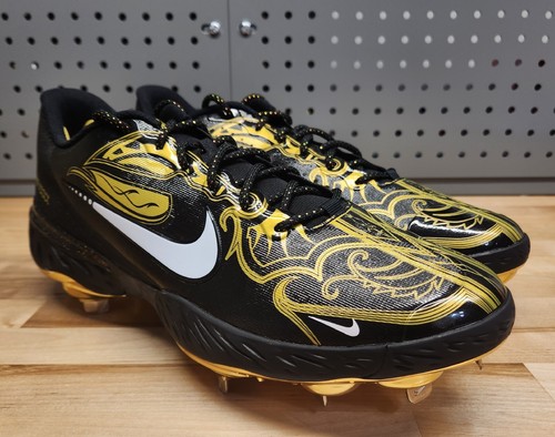 新品未使用Nike Alpha Huarache 3 スパイク オーダーメイド 新品未使用Nike Alpha Huarache 3 スパイク オーダーメイド