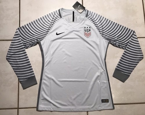 uswnt goalkeeper jersey