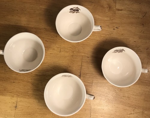 Lot of 4~Vintage Johnson Brothers AUTUMN'S DELIGHT Coffee / Tea CUPS