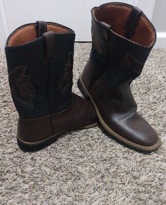 Austin trading top company boots
