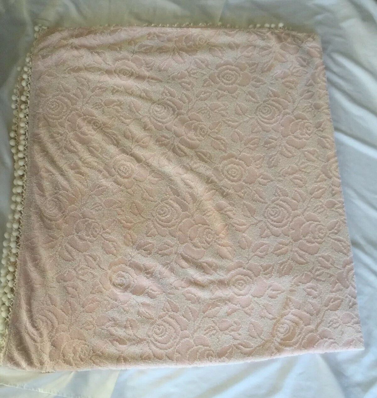 Vintage Candlewick Chenille Pale Pink & White Pom Pom Balls Full/Queen Bedspread