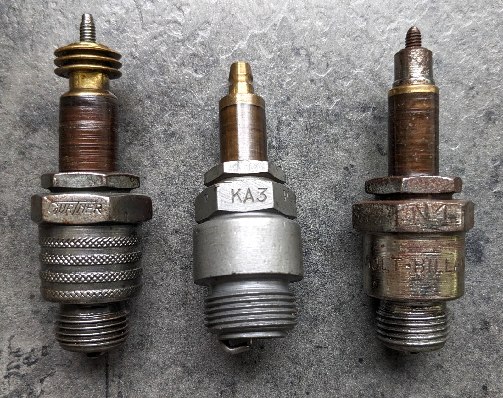 WAGNUS. Vintage No.038 「RAUCHEN」 Lot of 3 vintage antique spark plugs | eBay