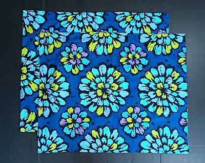 Vera bradley top pillow shams