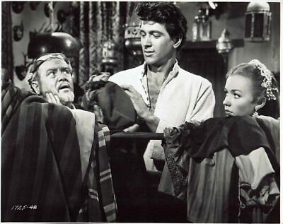 Piper Laurie Rock Hudson The golden blade vintage photograph