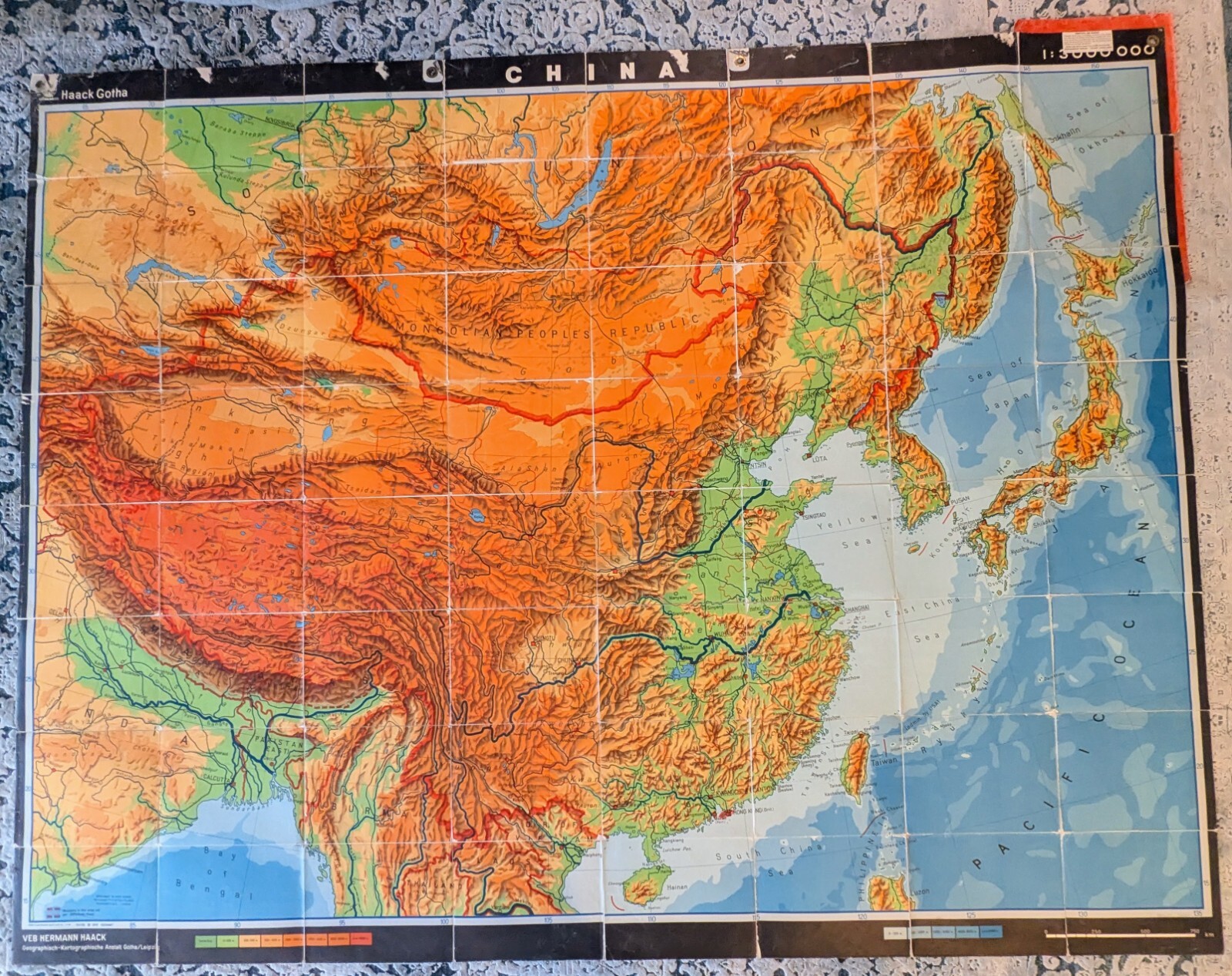 アジア図　Asien nach den neusten und besten アジア図 Asien nach den neusten und besten ASIEN Landkarte
