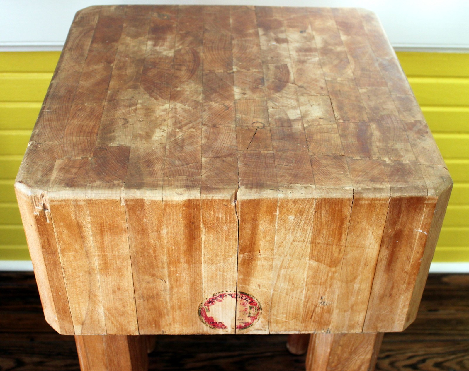 Wood Welded Michigan Maple Co. Antique Chopping Butcher Block Table