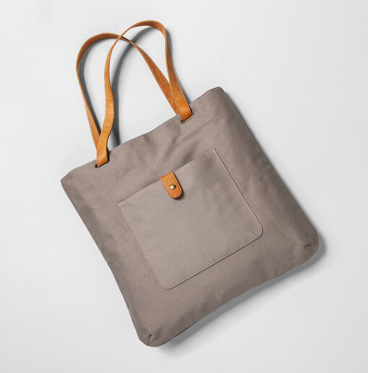 バッグ GREY BROWN LEATHER SHOULDER BAG 2936B W 78 ST Medium Cloud Studded-Leather Shoulder Bag | OLIVELA