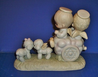 Precious Moments JESUS IS BORN E-2801 MIB