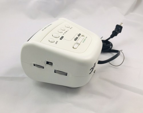 Sony Dream Machine ICF-C112 Clock Radio White Alarm Digital AM/FM