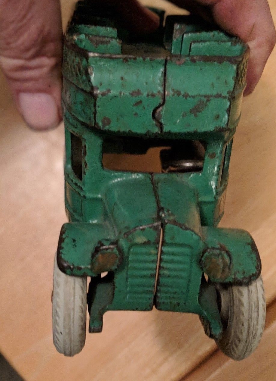 Embossed ARCADE DOUBLE DECKER BUS w Driver & 3 Passengers - Cast Iron w Sticker