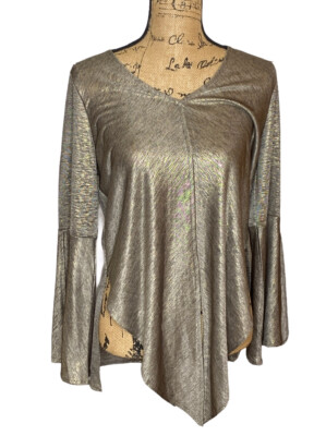 FEVER Clothing Women’s Small Gold Fashion Blouse Long Bell Sleeves (3588)