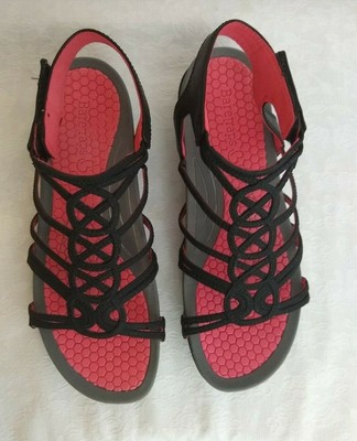 baretraps delly rebound technology sandals