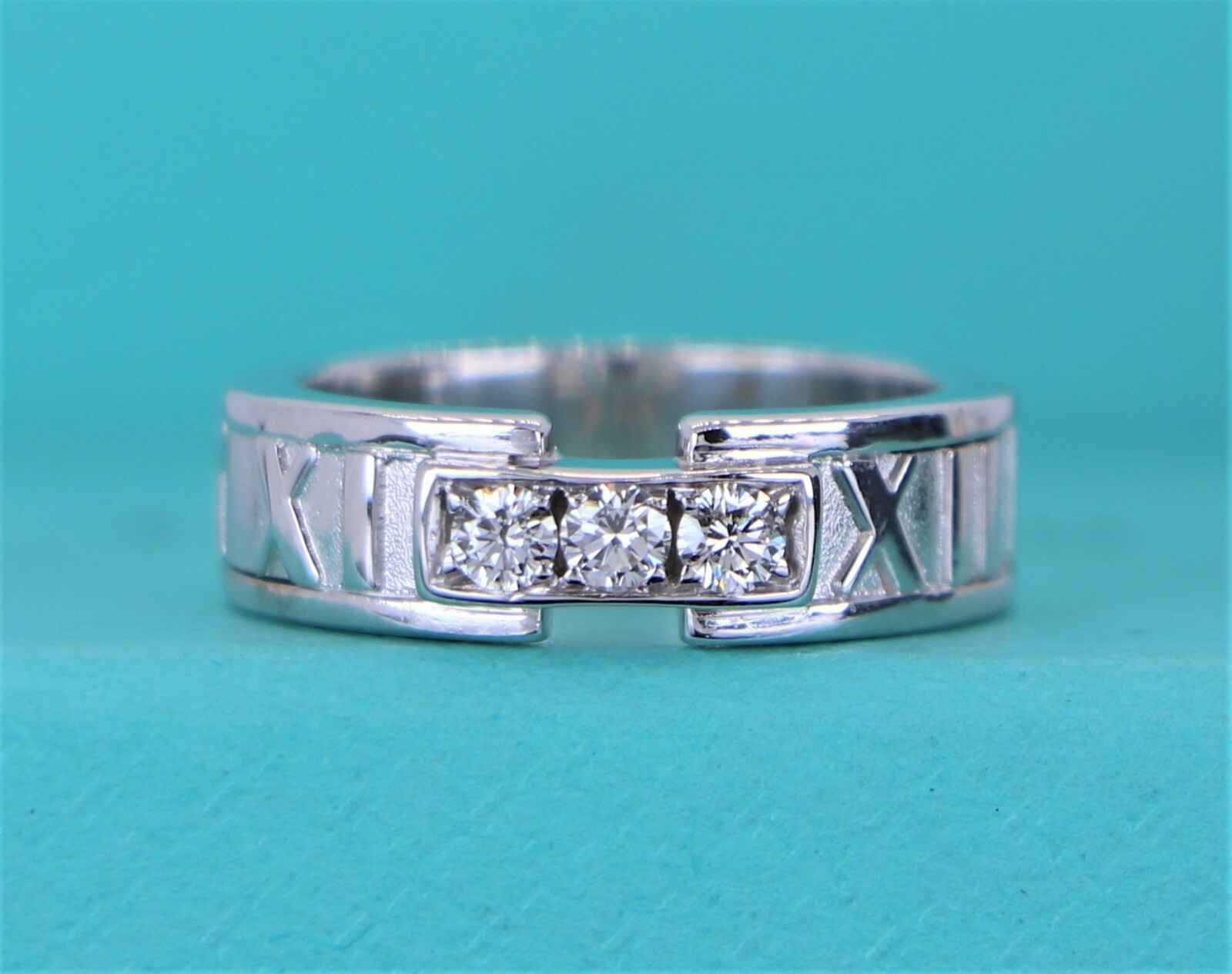 Tiffany & Co Atlas Roman Numeral Diamond 18K White Gold Trio