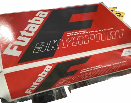FUTABA 値引き可能 Futaba 4PM 4-Channel 2.4GHz T-FHSS Radio System w/R334SBS