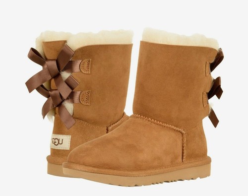 UGG Australia Bailey Bow II Women's Boots 5 - Walmart.com