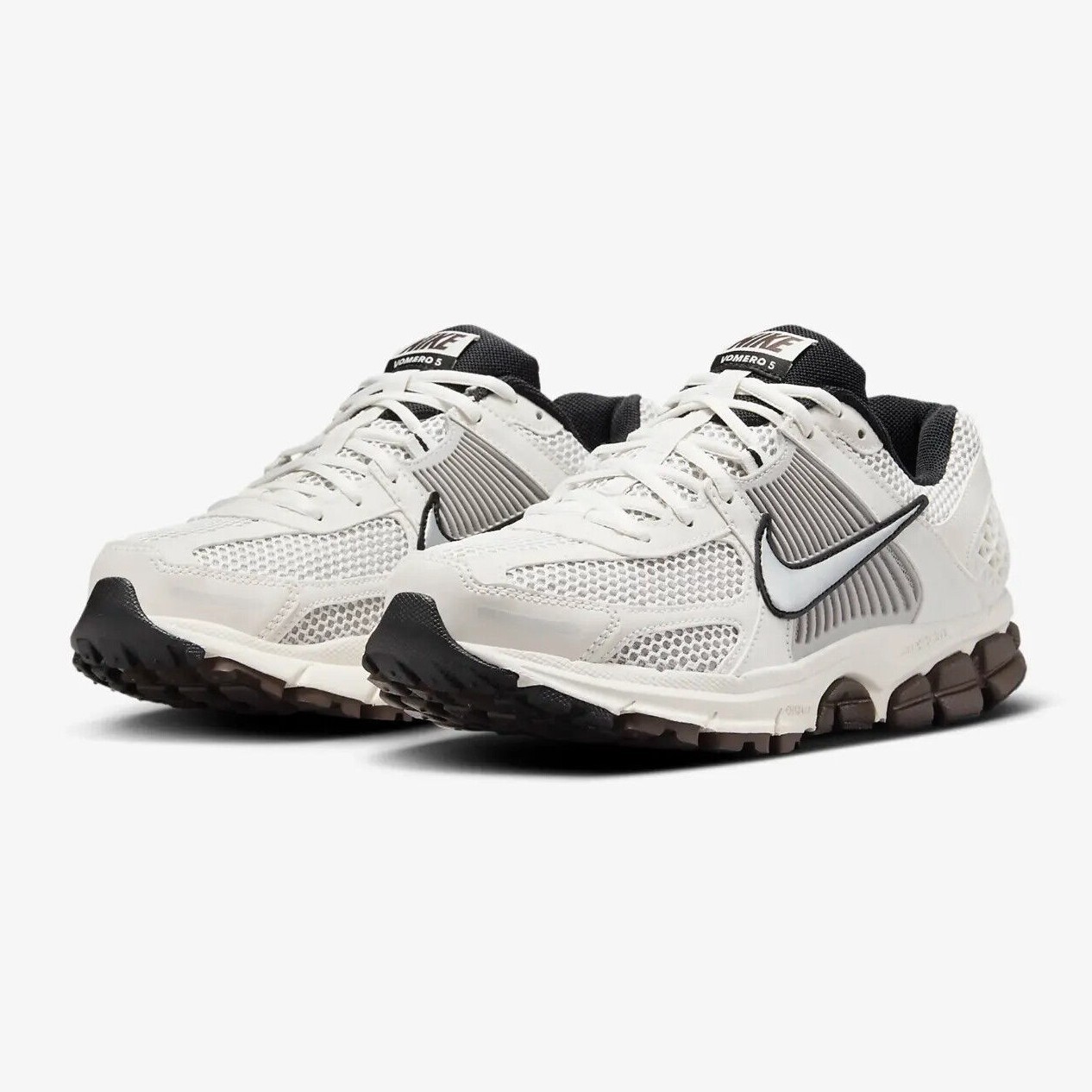 ★Nike★ zoom vomero 5 women shoes FJ2028-002 Nike Women's Zoom Vomero 5 White FJ2028-002 | FOOTDISTRICT