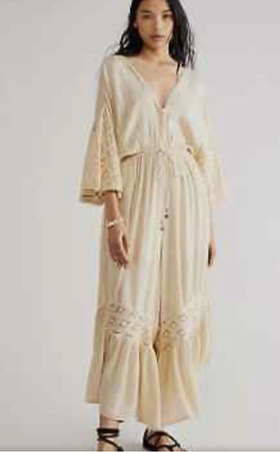 

Комбинезон Free People Endless Summer Angela Вязаный крючком с кружевными рюшами цвета слоновой кости телесного цвета  NWT, Nude ivory