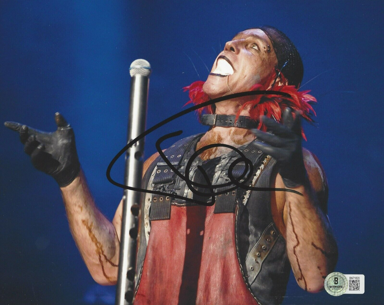【ラムシュタイン】Rammstein 直筆サイン色紙 Lindemann ラムシュタイン】Rammstein 直筆サイン色紙 Lindemann - メルカリ