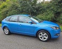 FORD FOCUS 1.6 ZETEC (A/C) AUTOMATIC - 5 DOOR - 2011 - BLUE *LOW MILES*