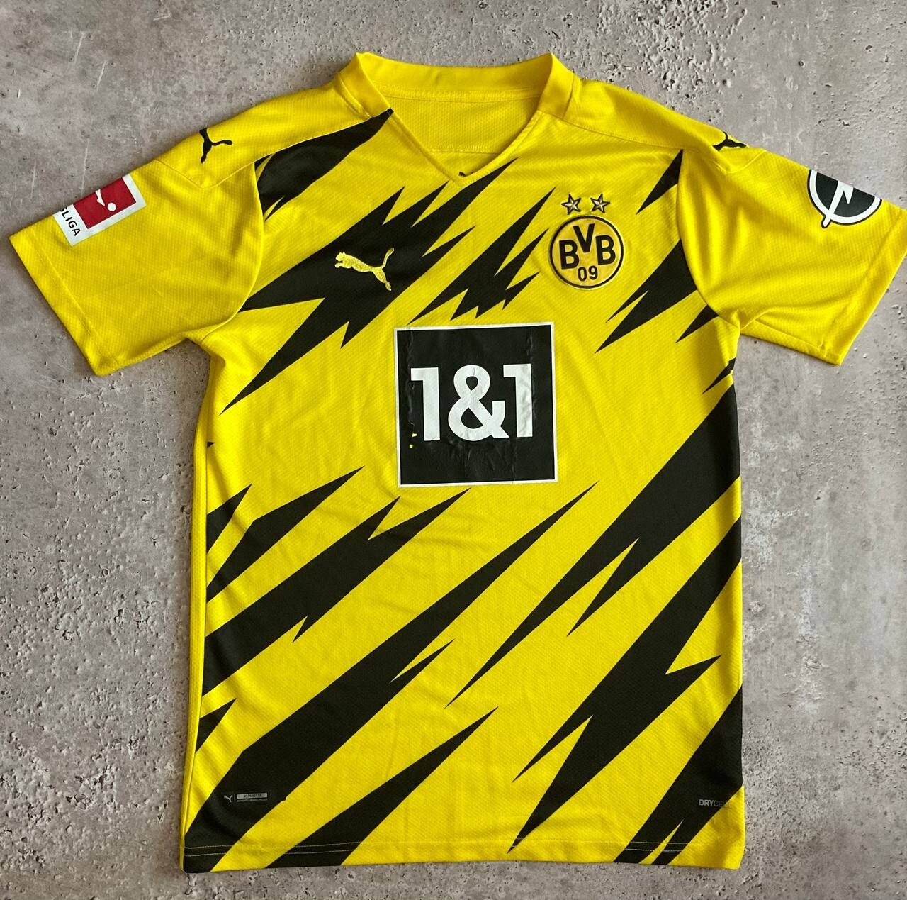 Puma Dortmund シャツ Mサイズ Borussia Dortmund ftblARCHIVE Men's Tee | PUMA