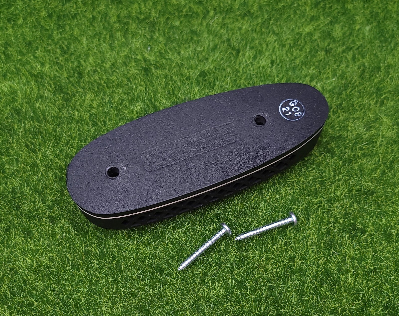 Pachmayr F325 Deluxe Field Recoil Pad White Line Stipple, Medium, Blac