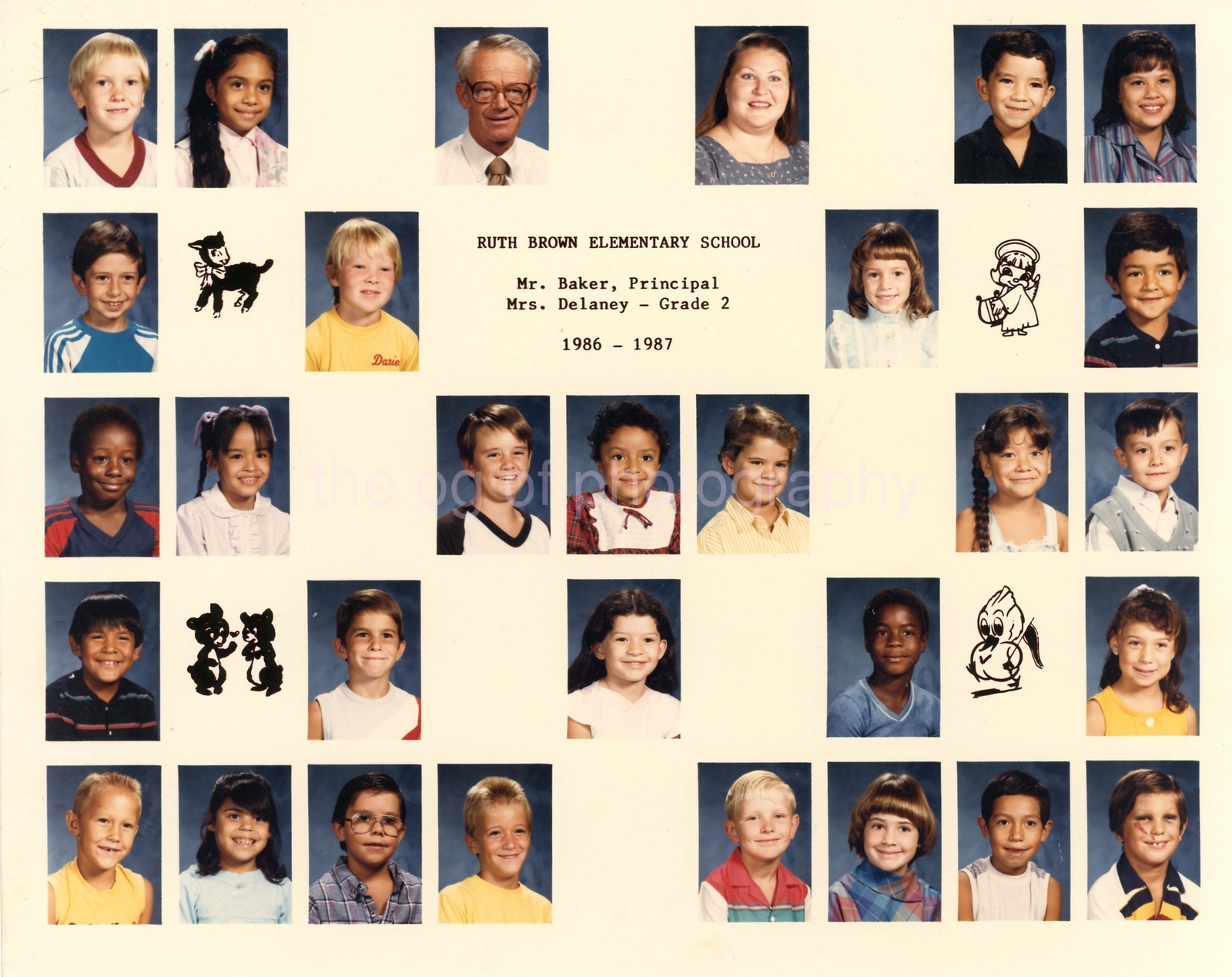 6 1/2 X 8 FOUND PHOTOGRAPH Color 1980s SCHOOL PICTURE 6 1/2 X 8 FOUND PHOTOGRAPH Color 1980s SCHOOL PICTURE