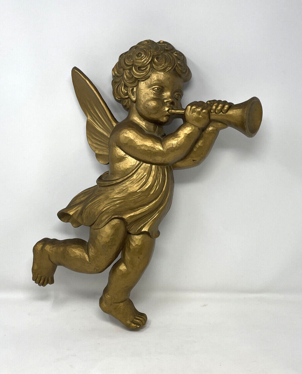 Vintage angel Wall Hanging Gold blowing trumpet 15