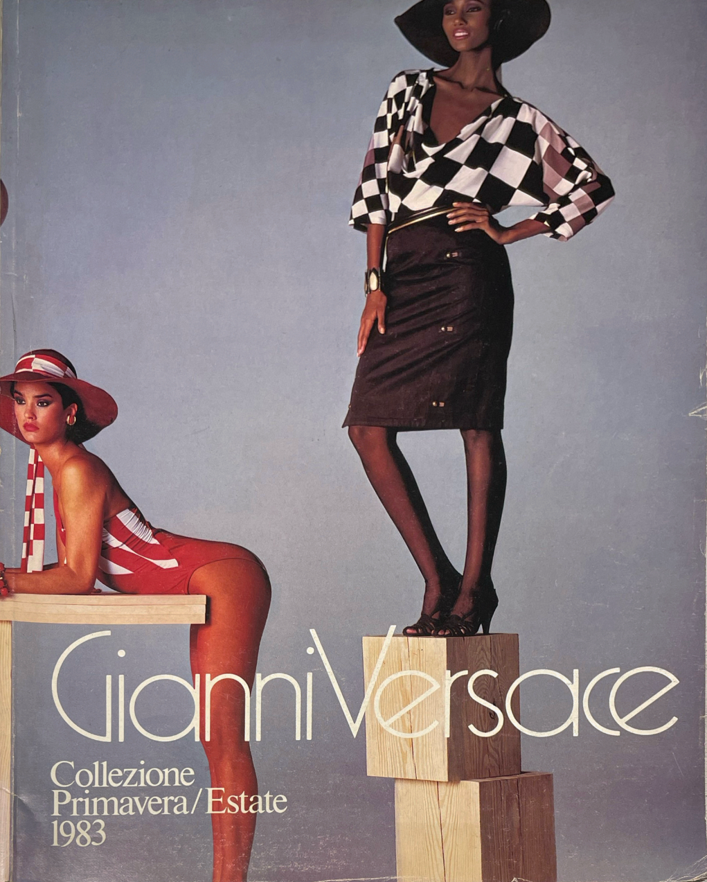 Gianni Versace カタログ　1997女性 Gianni Versace カタログ 1997女性 Gianni Versace カタログ