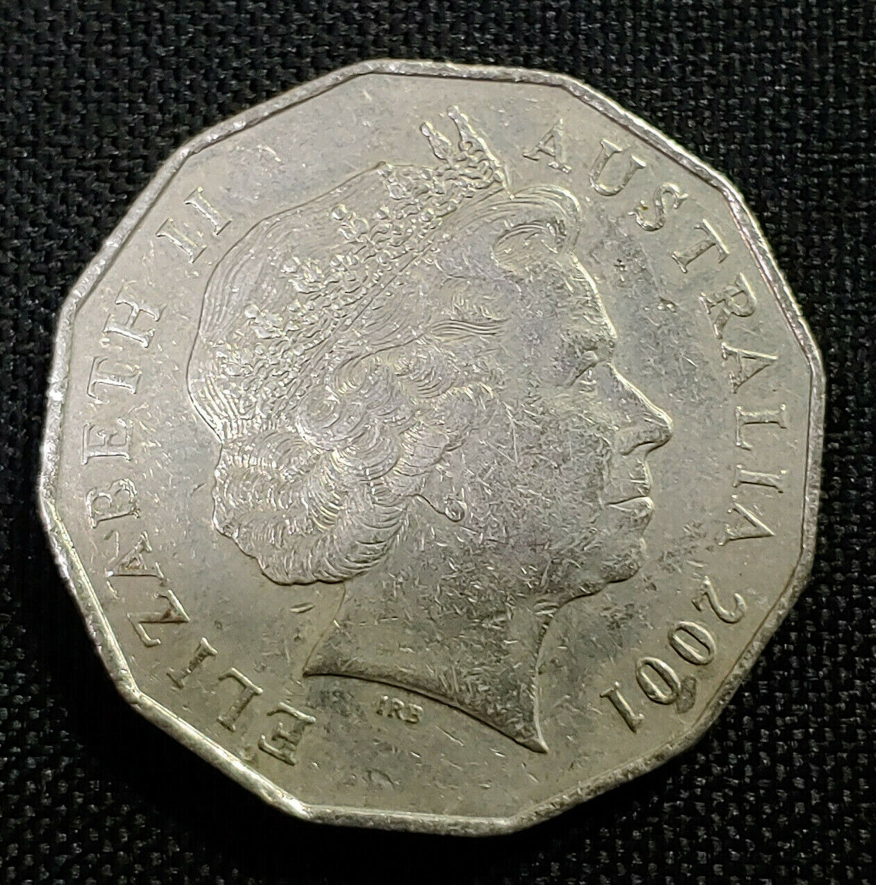 Australia 2001 Elizabeth II Coin, 50 Cents