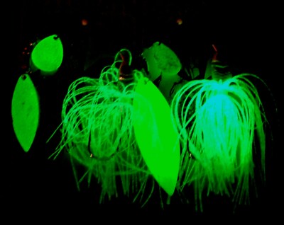 TWO 1/2 OZ CHARTREUSE GLOW IN THE DARK BASS BOSS  WILLOW/COLORADO SPINNERBAITS 