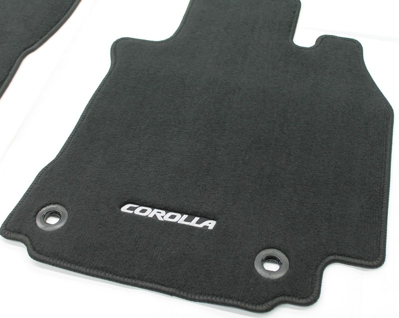 TOYOTA COROLLA CARPET FLOOR MATS SEDAN AUTO ZRE172 DEC 2013 SEPT 19