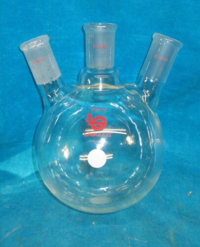 Labglass 1000ml 3 Neck Round Bottom Boiling Flask, 24/40 Angle Three Neck
