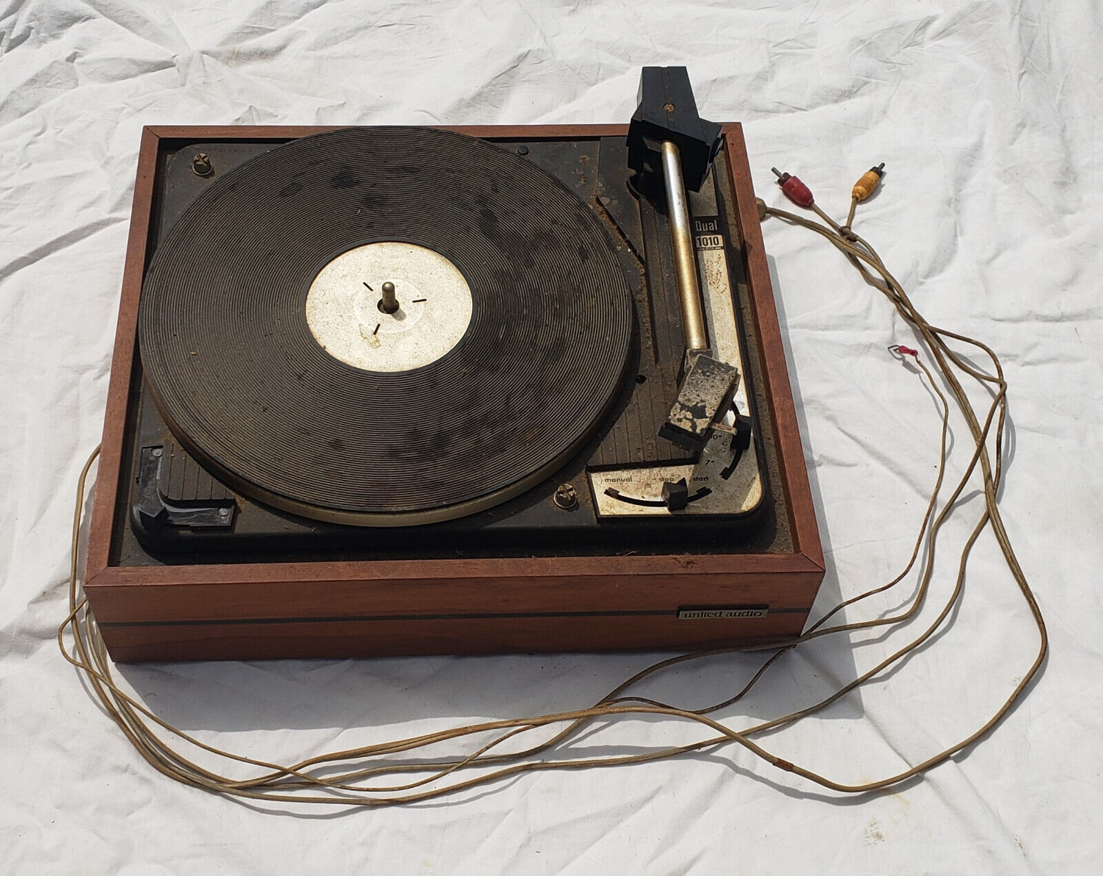 United Audio Products Dual 1010 Turntable Parts or Repair United Audio Products Dual 1010 Turntable Parts or Repair