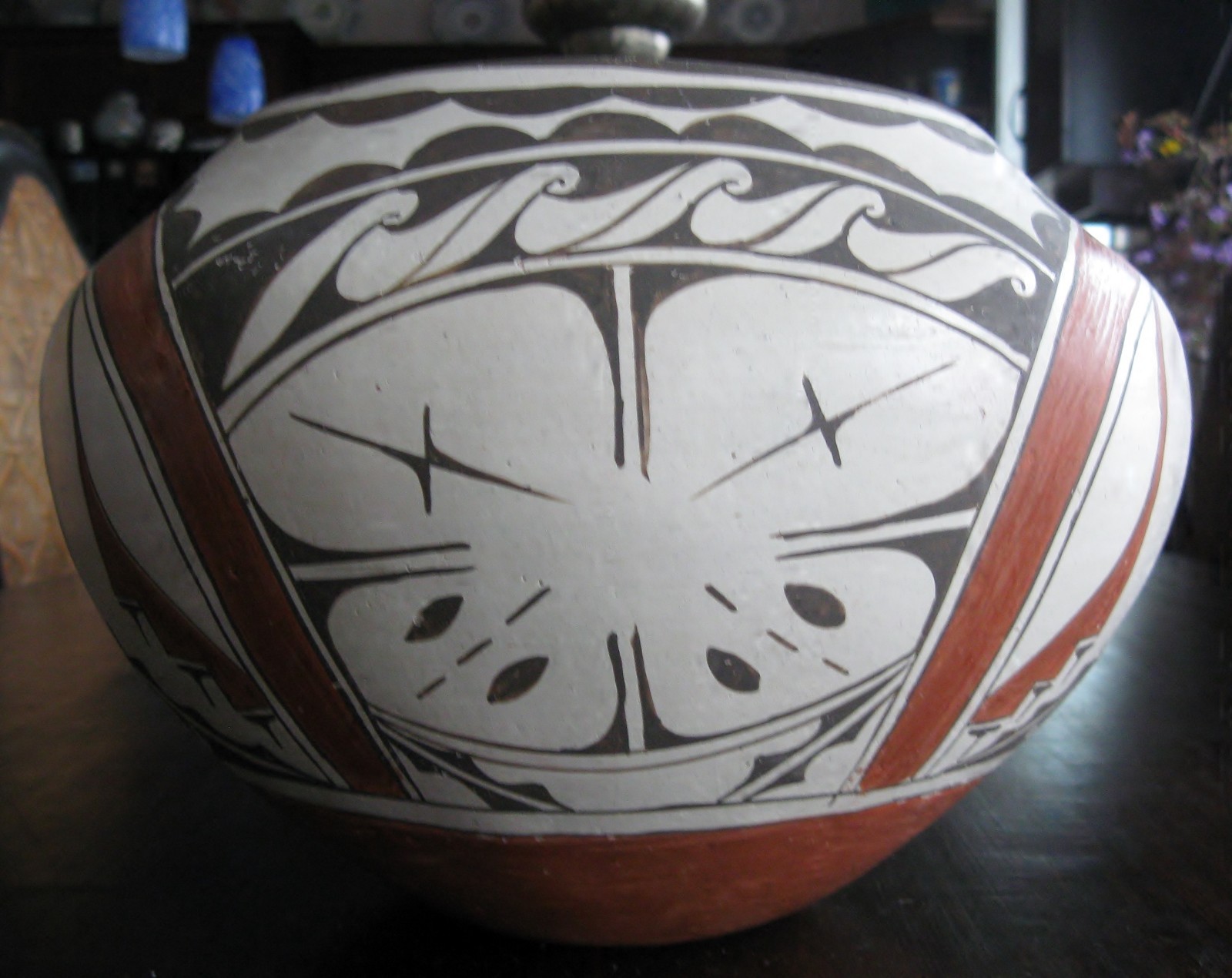 KATHY PINO, SIGNED, ZIA PUEBLO POTTERY OLLA