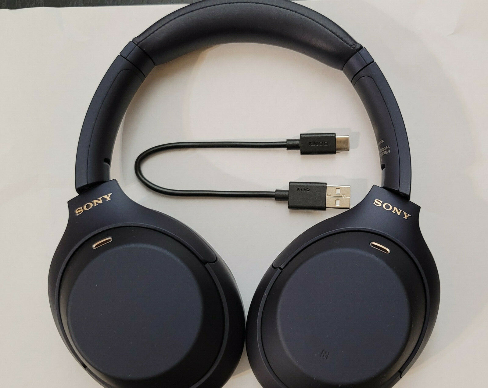 Sony WH-1000XM4 Wireless Noise-Cancelling Over-the-Ear Sony WH-1000XM4 Wireless Noise-Cancelling Over-the-Ear