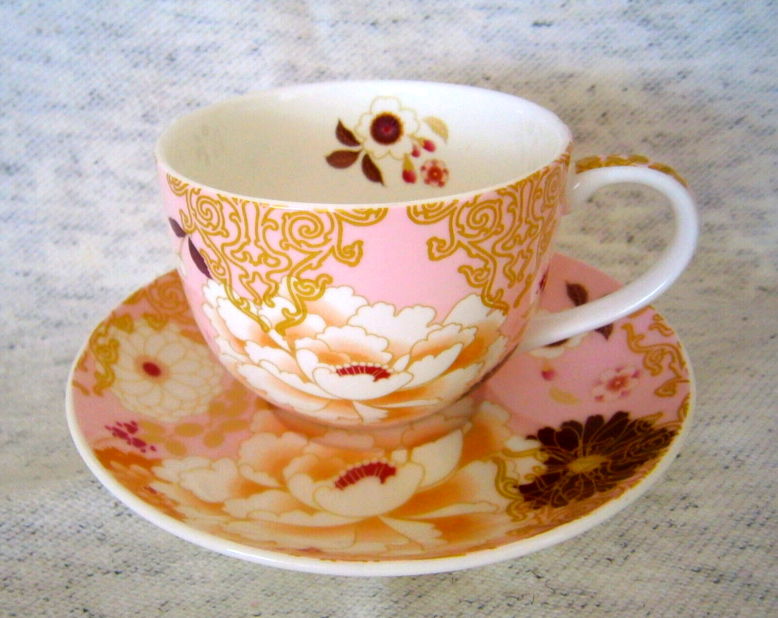 RARE Maxwell & Williams Kimono Pink Duo Tea Cup & Saucer Set New