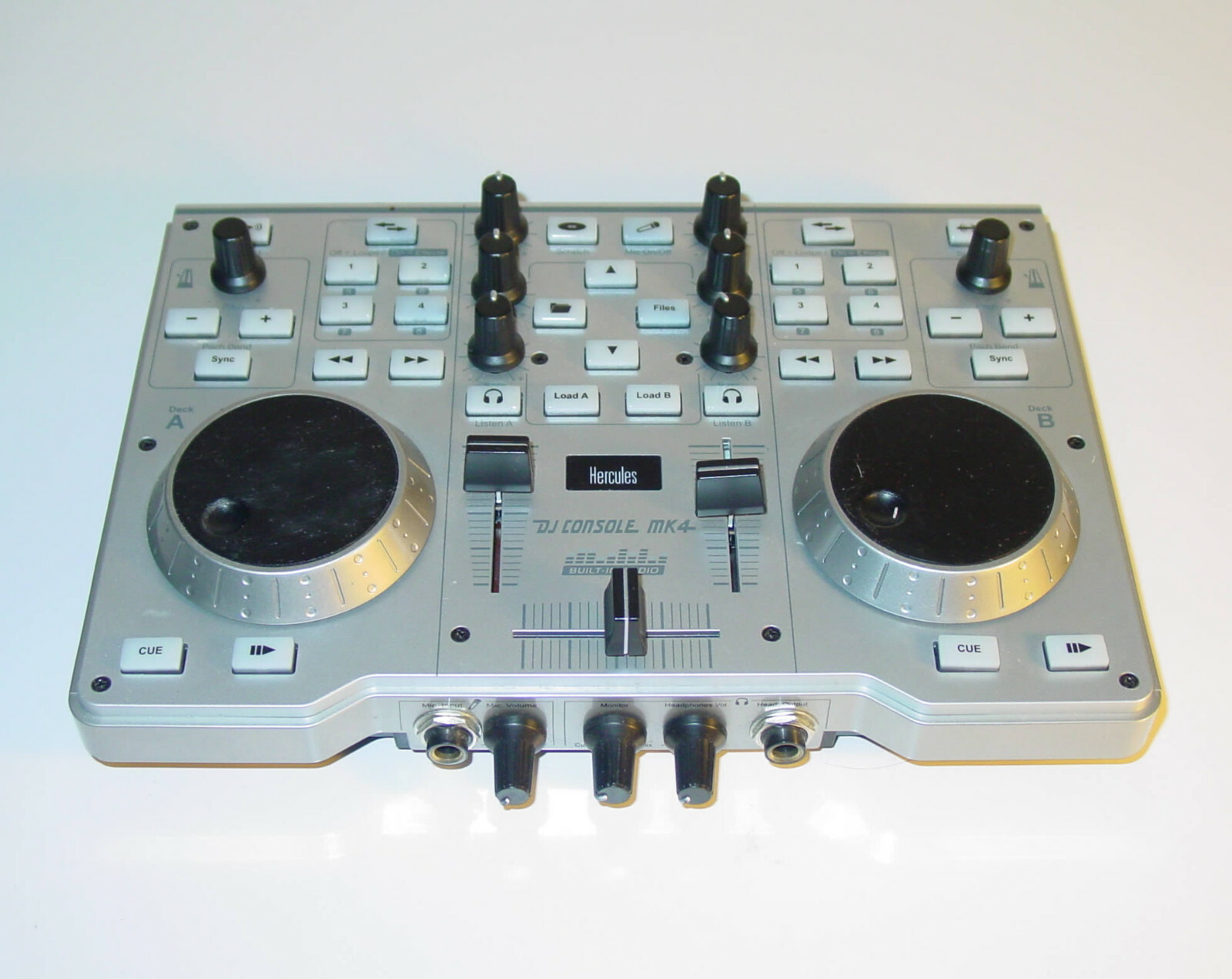HERCULES PORTABLE DEEJAY CONSOLE MK4 / USB DJ Console Controller