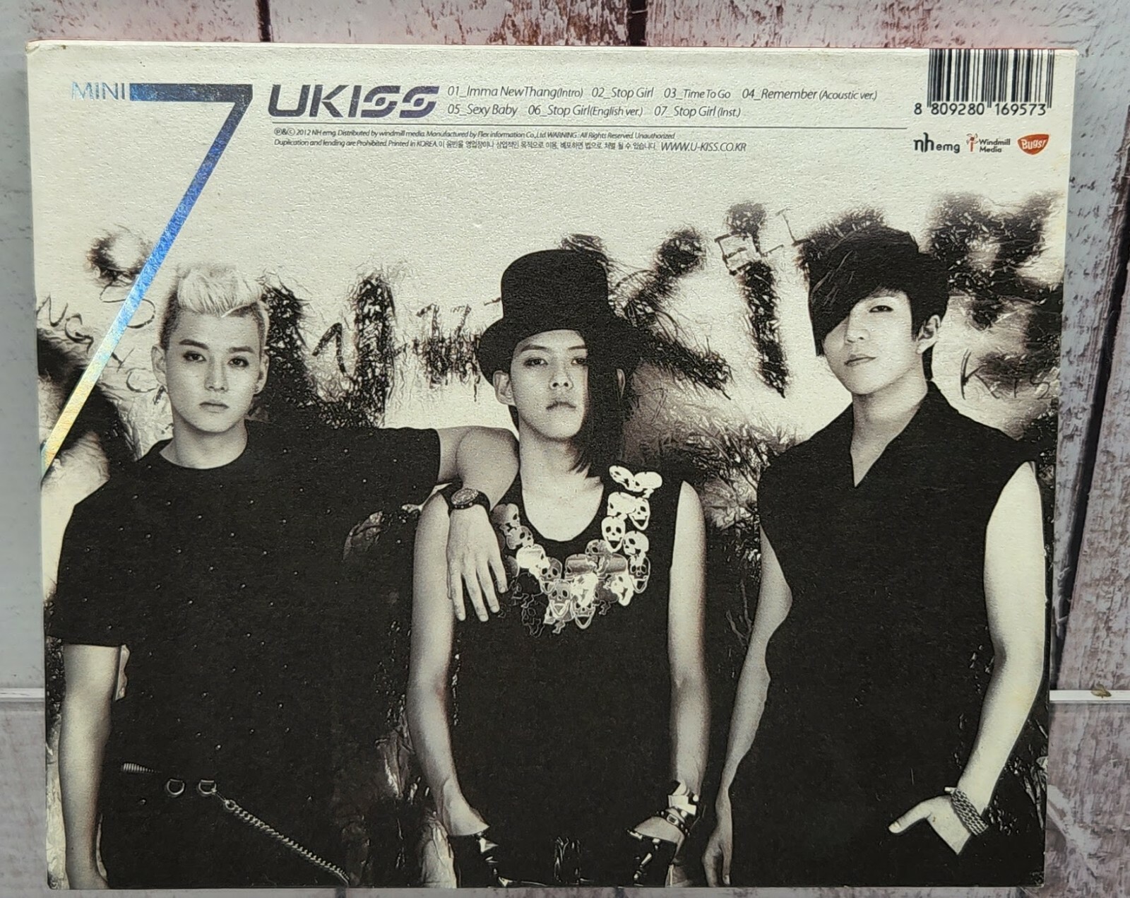 U-KISS グッズ　DVD タオル　韓流　アイドル　写真集　サイン入り　メモ U-KISS グッズ DVD タオル 韓流 アイドル 写真集 サイン入り