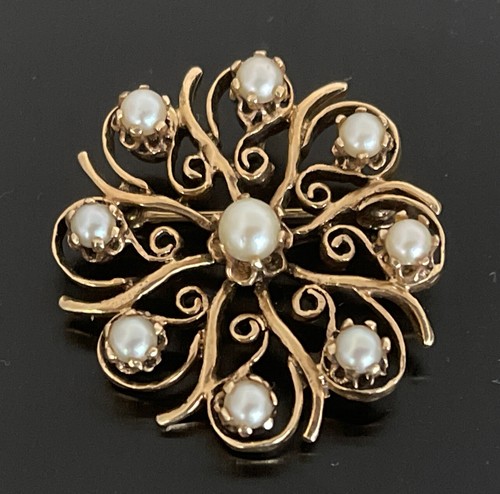 Pearl Gold Floral Pieroes ⚪︎ herlipto Pearl Gold Floral Earrings