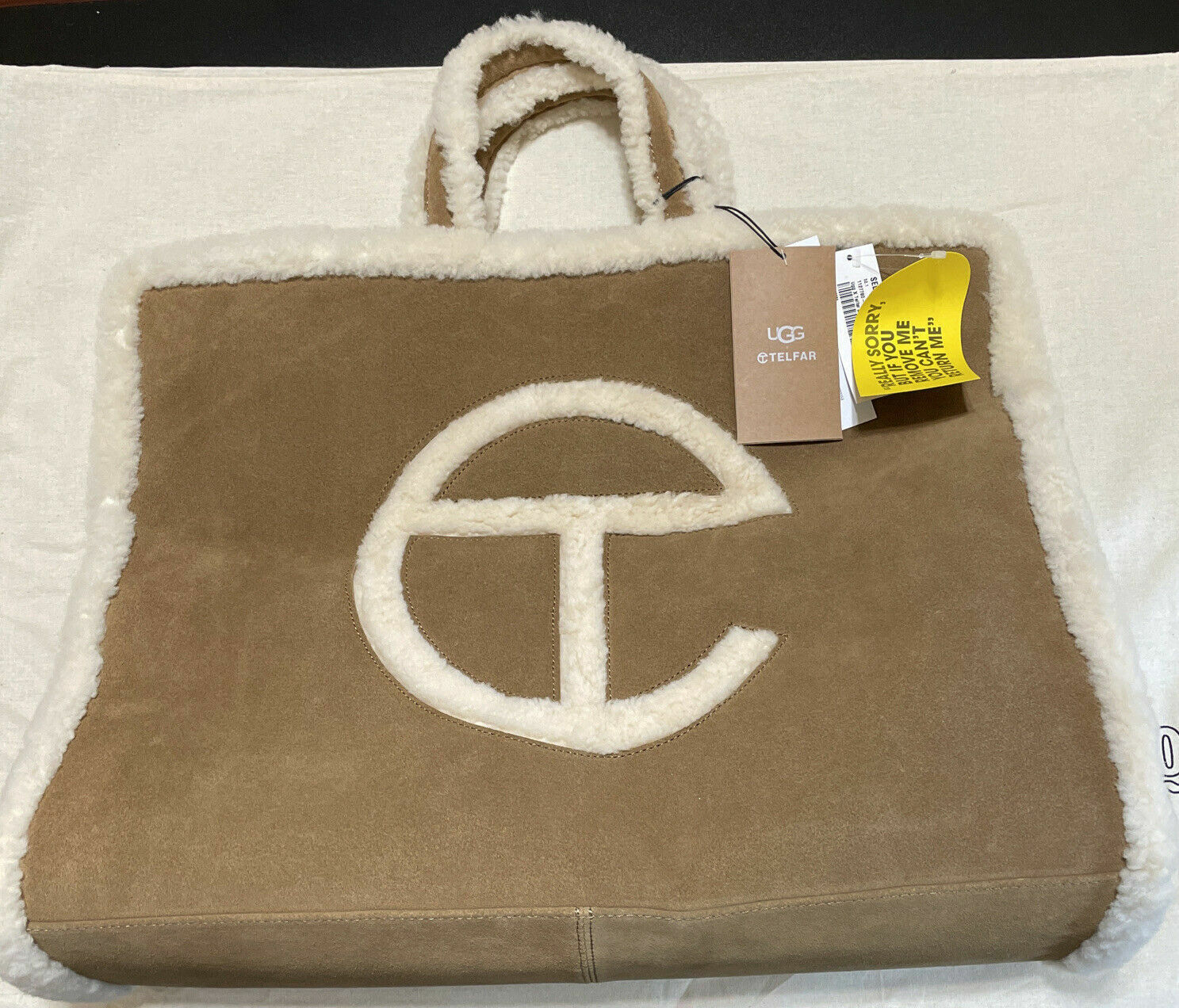 UGG x Telfar Shopping Bag LARGE Chestnut Sheepskin Suede UGG x Telfar Shopping Bag LARGE Chestnut Sheepskin Suede