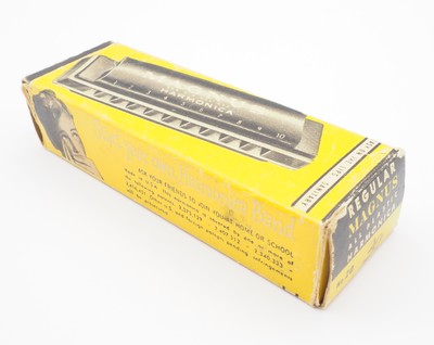 Vintage Magnus All Plastic Red Learn To Play Harmonica 1947 In Original Box