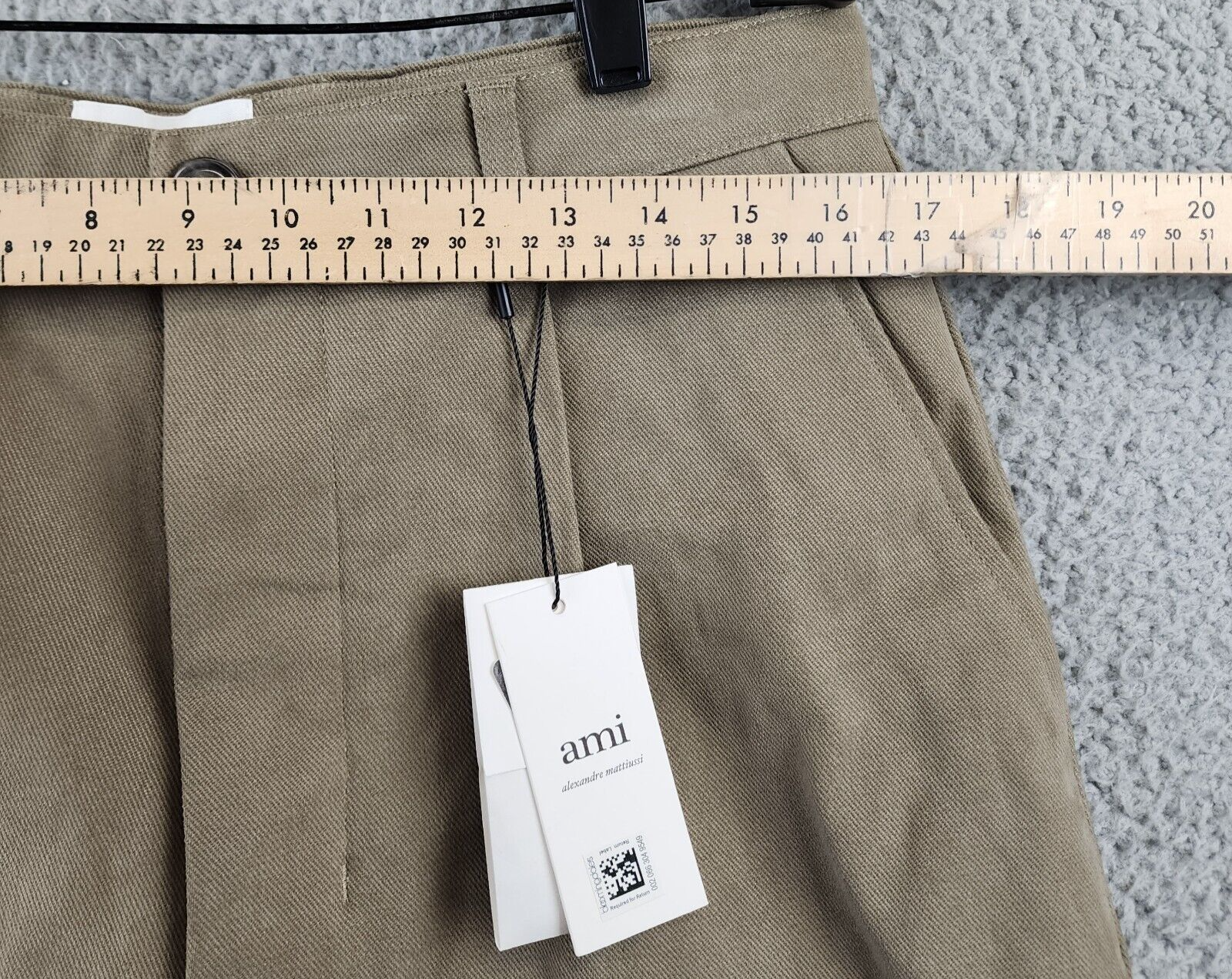 AMI Alexandre Mattiussi Corduroy Carrot Pants Men's M Taupe AMI Alexandre Mattiussi Corduroy Carrot Pants Men's M Taupe