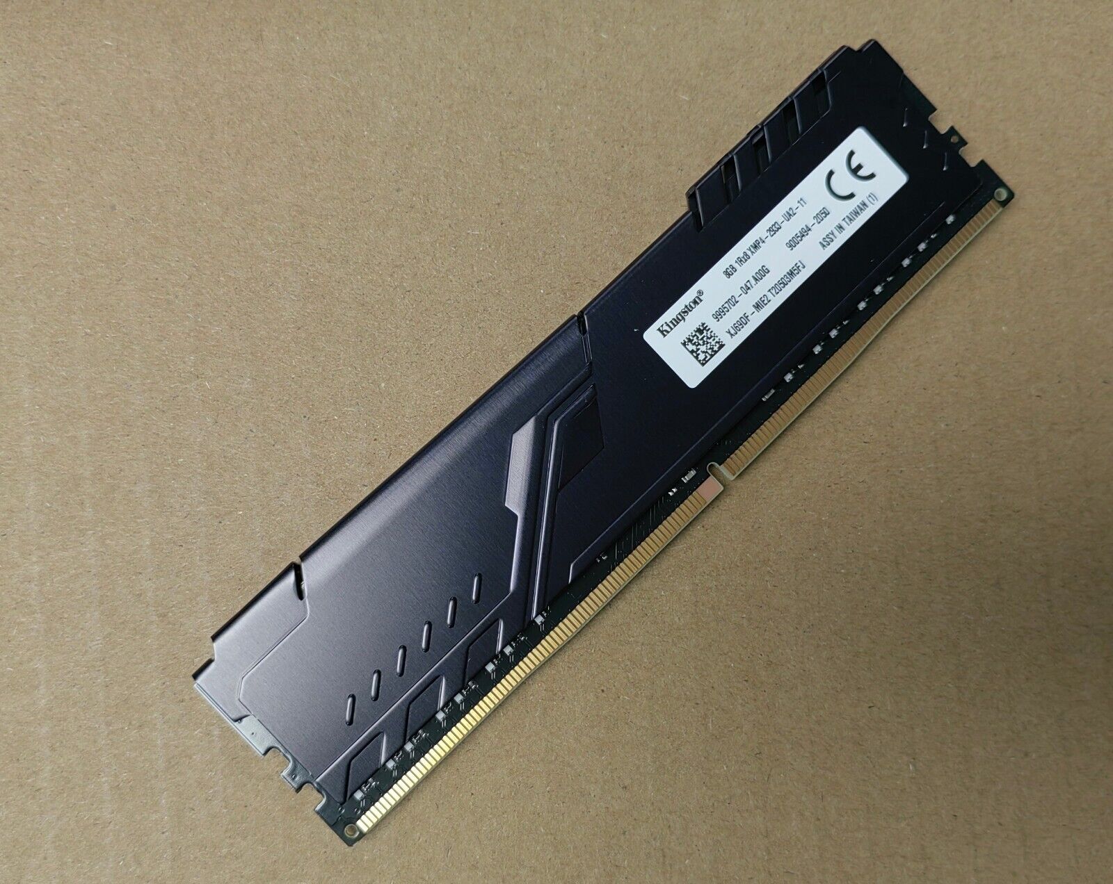 DELL Kingston 8GB DDR4 2933 Desktop DIMM RAM 1Rx8 PC4-23400 DELL Kingston 8GB DDR4 2933 Desktop DIMM RAM 1Rx8 PC4-23400