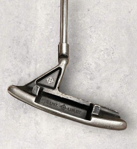 Titleist Dead Center Putter SP-203 RH 35 Titleist Dead Center Putter SP-203 RH 35